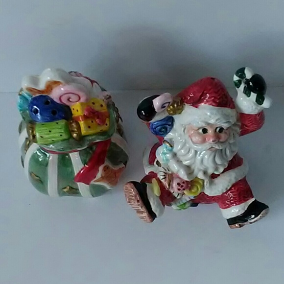 FITZ AND FLOYD |  Santa Salt & Pepper Shaker - Picture 2 of 8